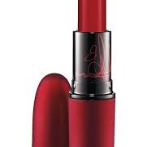 VIVA Glam Rihanna Red Lipstick by MAC - Picture 4 of 4